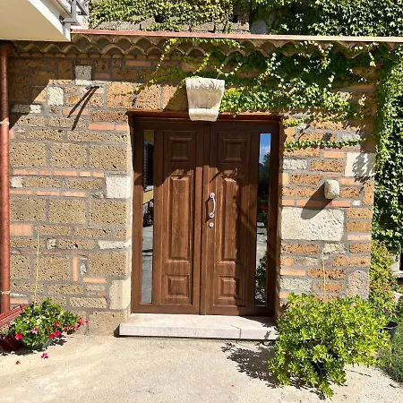 Campo Della Corte Bed & Breakfast 3*